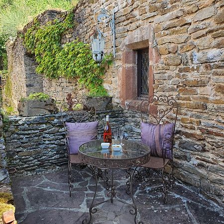 Chambre D'Hotes Au Chateau De Belcastel Belcastel  Eksteriør billede