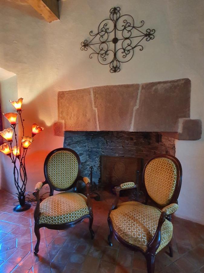 Chambre D'Hotes Au Chateau De Belcastel Belcastel  Eksteriør billede