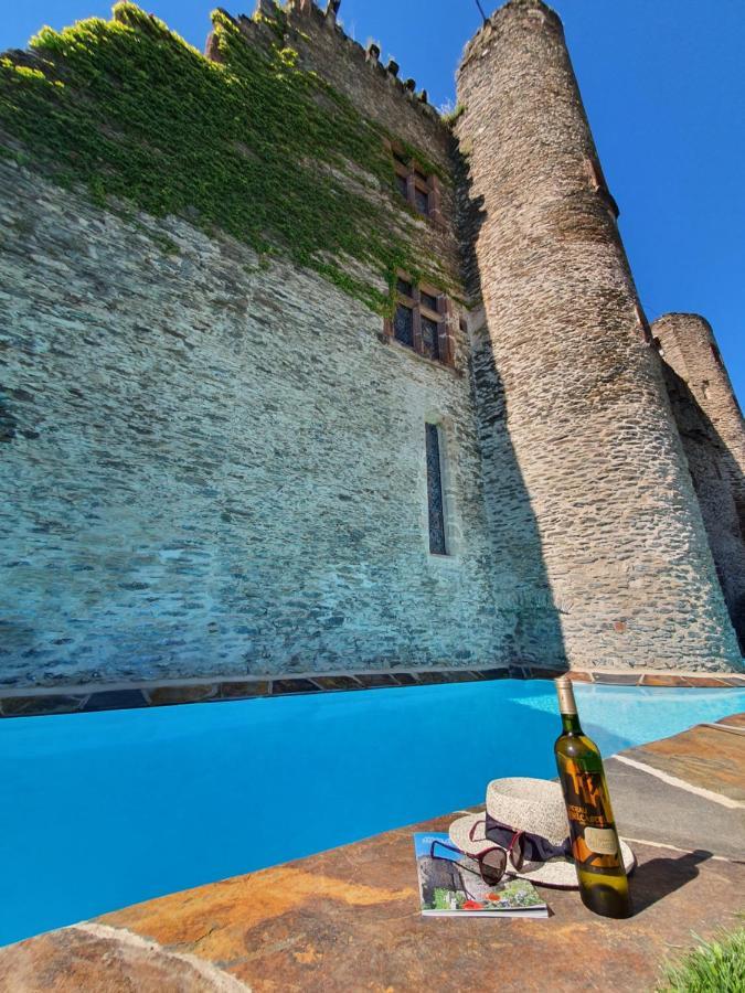 Chambre D'Hotes Au Chateau De Belcastel Belcastel  Eksteriør billede